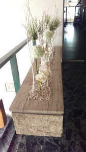 Dekoration eines Treppenhauses durch BlumenGarten Marquardt